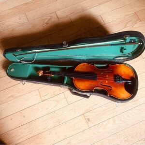Vintage 1963 Karl Höfner Violin